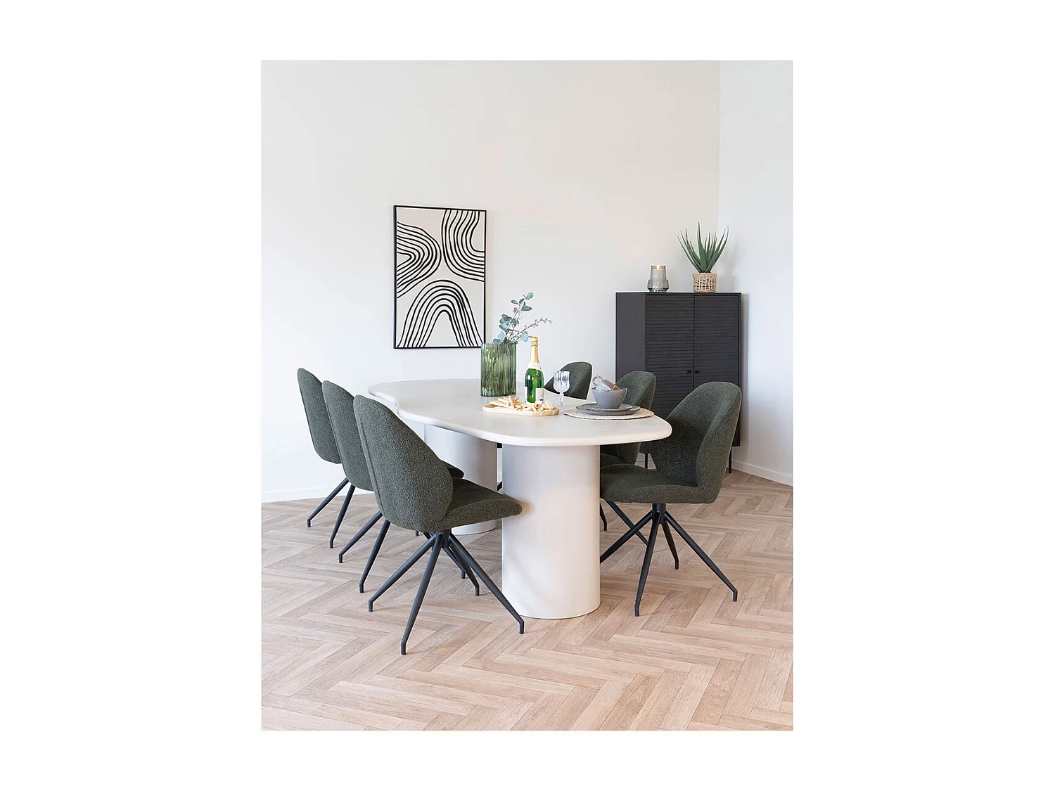 Maranola table à manger décor ciment.