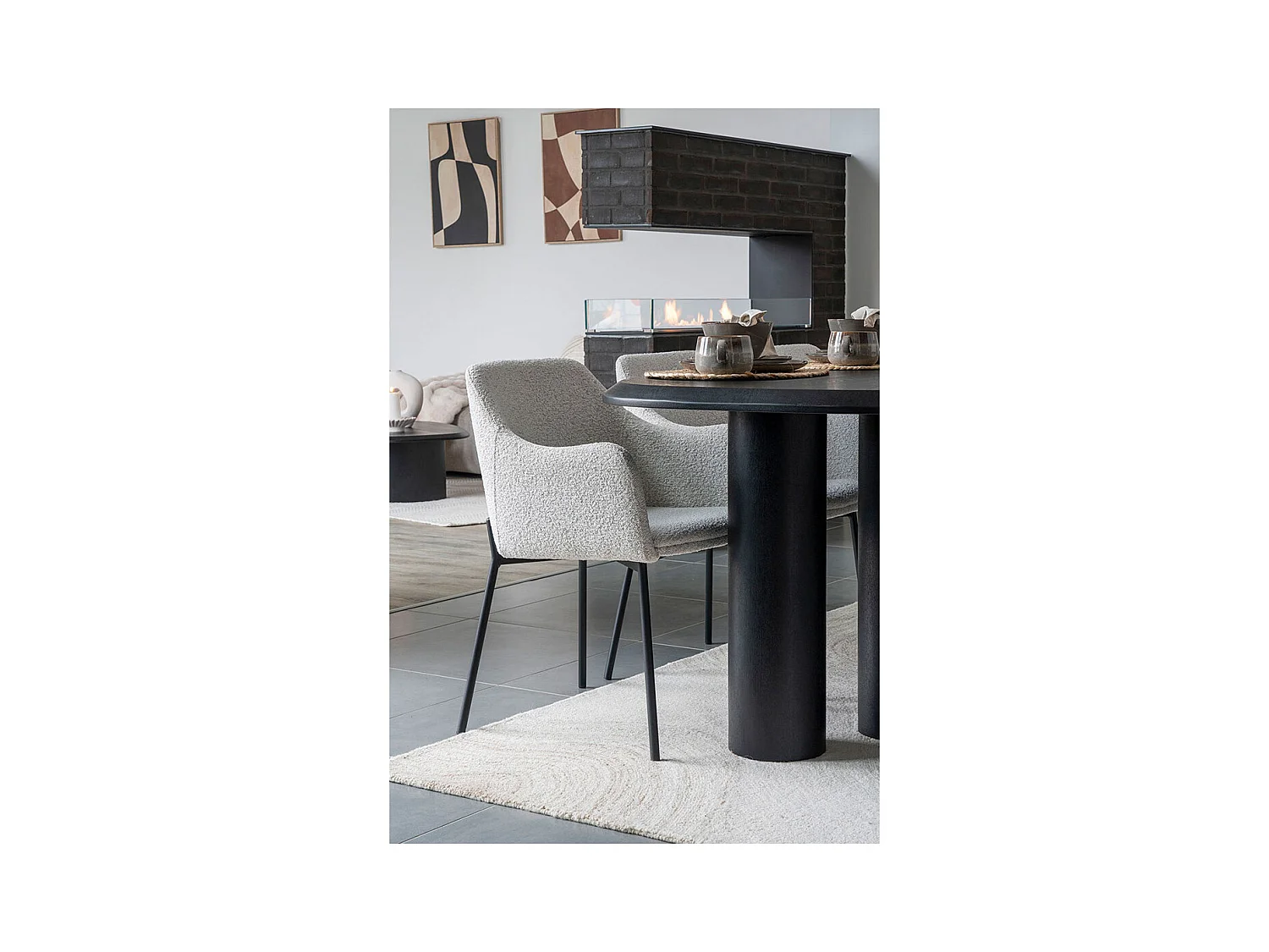 Surat Vloerkleed handgeweven, 200x300cm bruin, rauwwit.