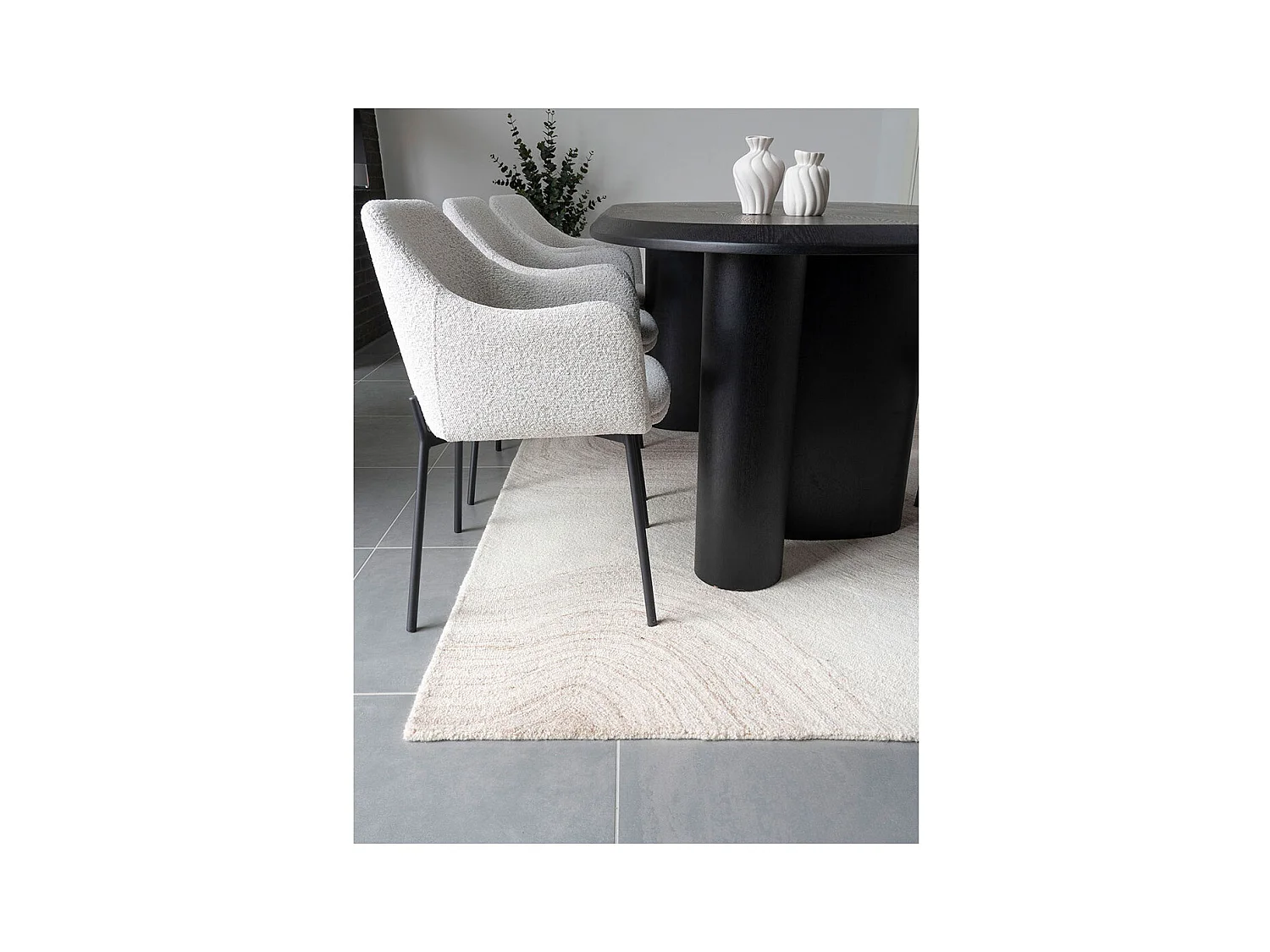 Surat Vloerkleed handgeweven, 200x300cm bruin, rauwwit.