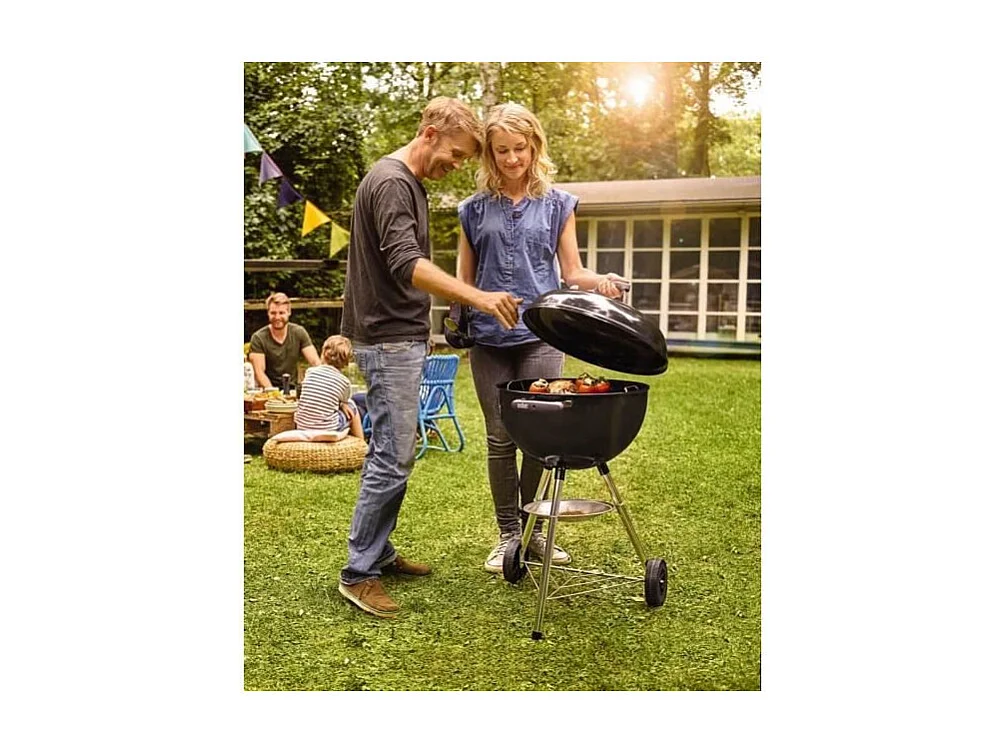 Barbecue charbon Classic Kettle 47 cm noir avec thermomètre, système One-Touch et grille acier chromé