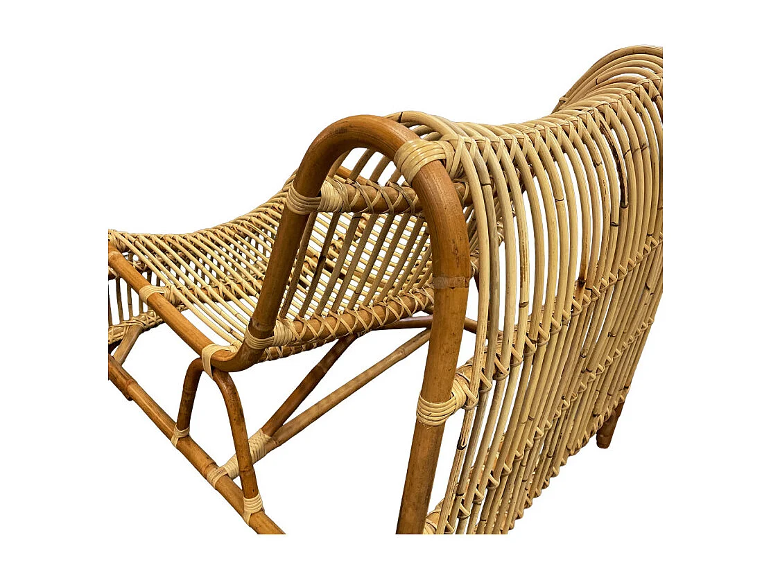 Fauteuil lounge arrondi en rotin naturel tressé – JACKIE