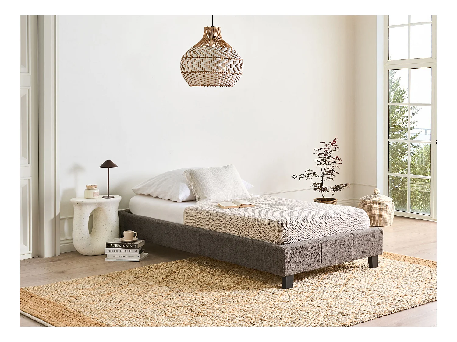 Lit sans tête de lit Bouclé ROANNE 90 x 200 cm Taupe