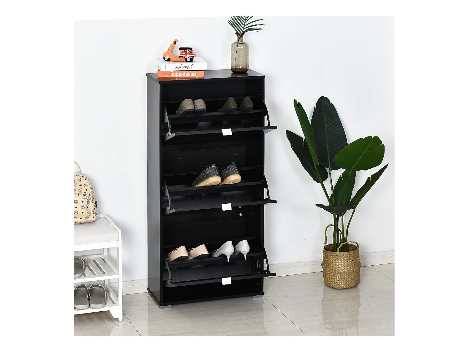 Meuble à chaussures 3 portes abattantes 3 compartiments MDF noir laqué