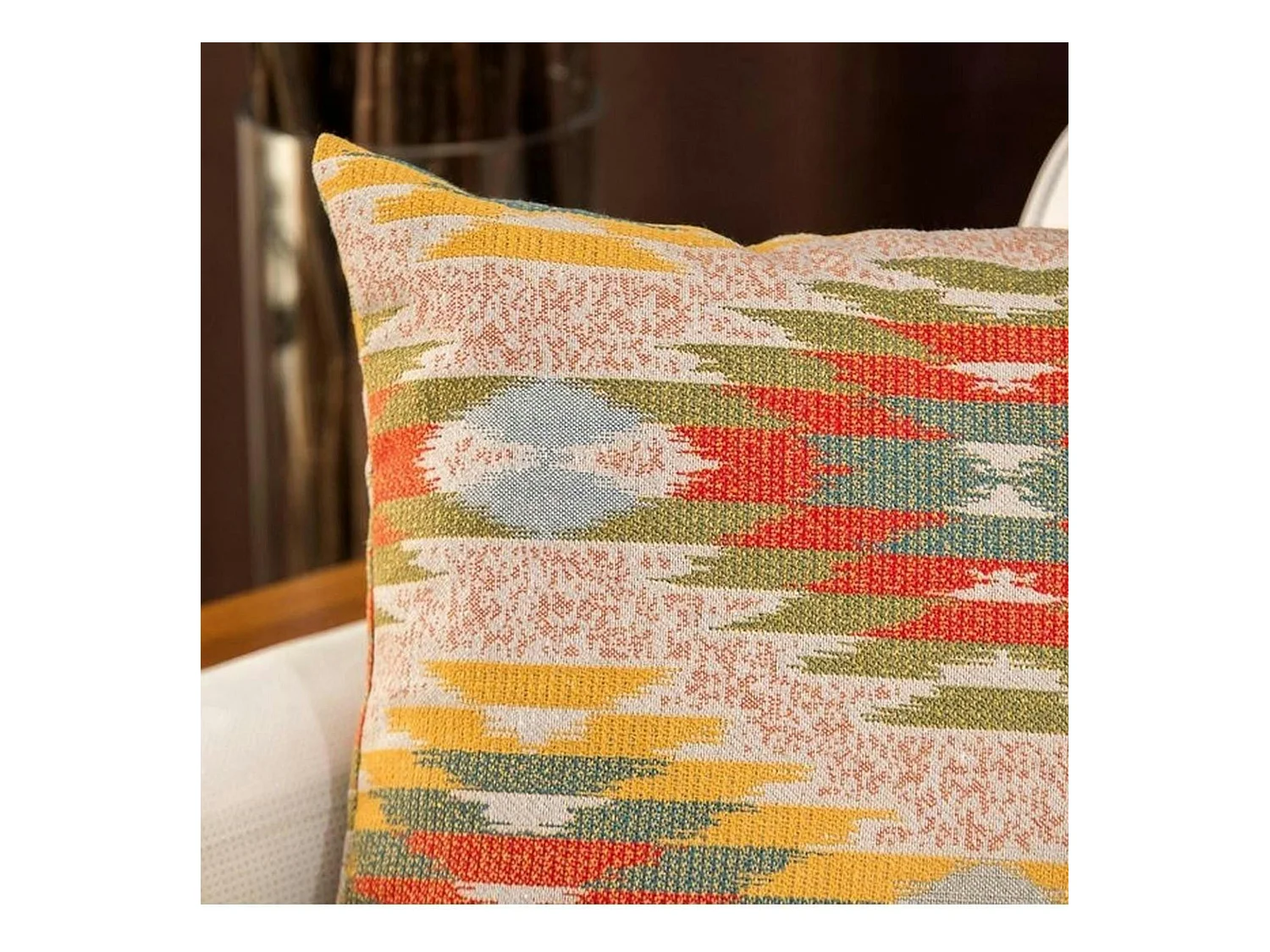 Coussin bohème multicolore – motif kilim, fond beige IZMIR