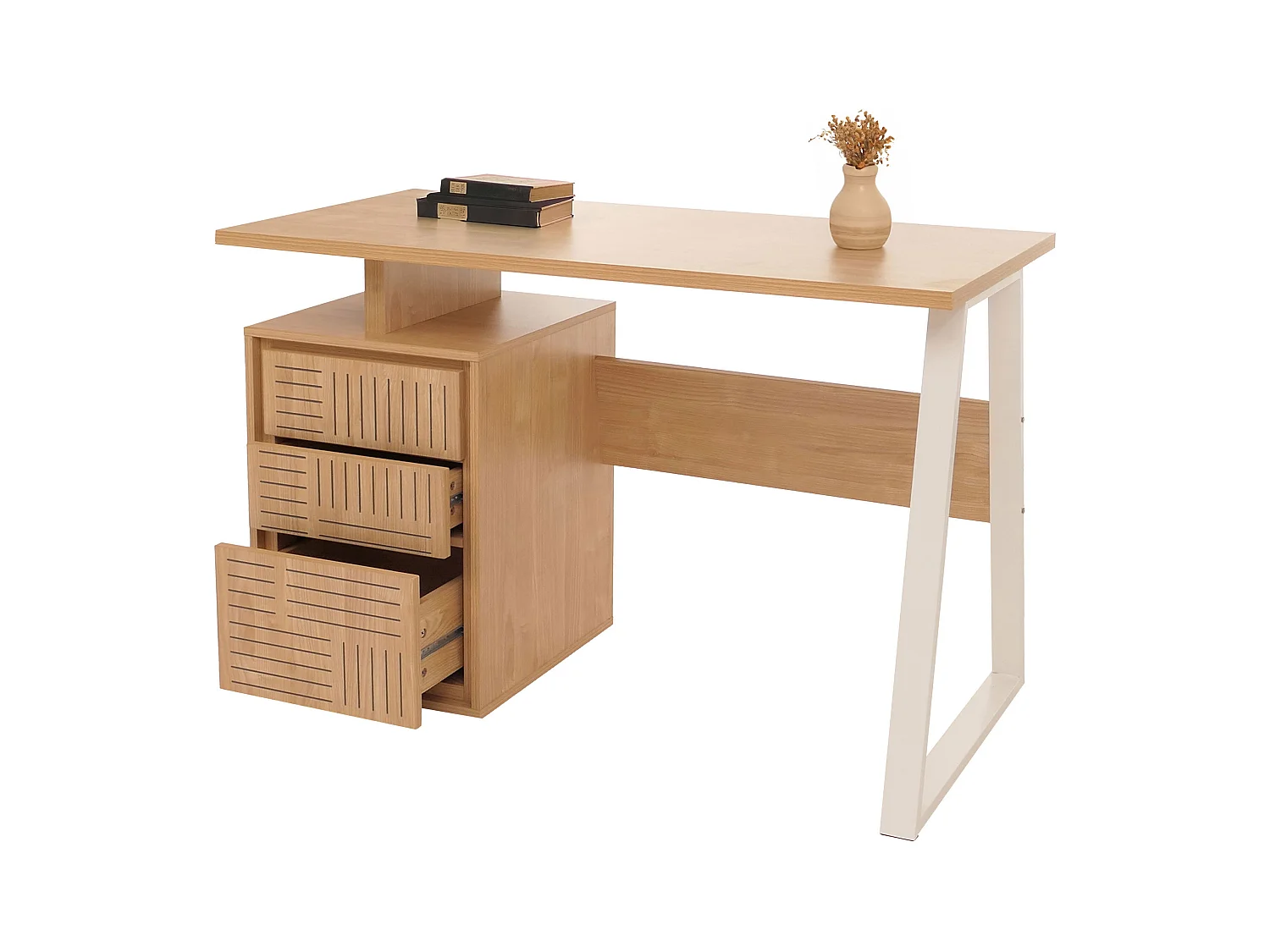Bureau MCW-O32,  iep natuur