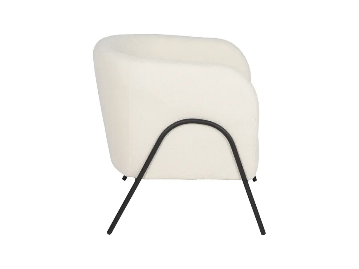 Fauteuil bouclé blanc accoudoirs cintrés structure métal moderne FALORIA
