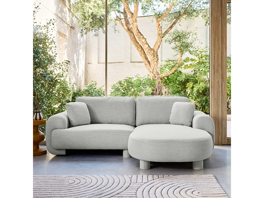 Canapé d'angle droite 3 places tissu gris clair. pieds ronds L 231 x P 160 / 88 cm - Zenio