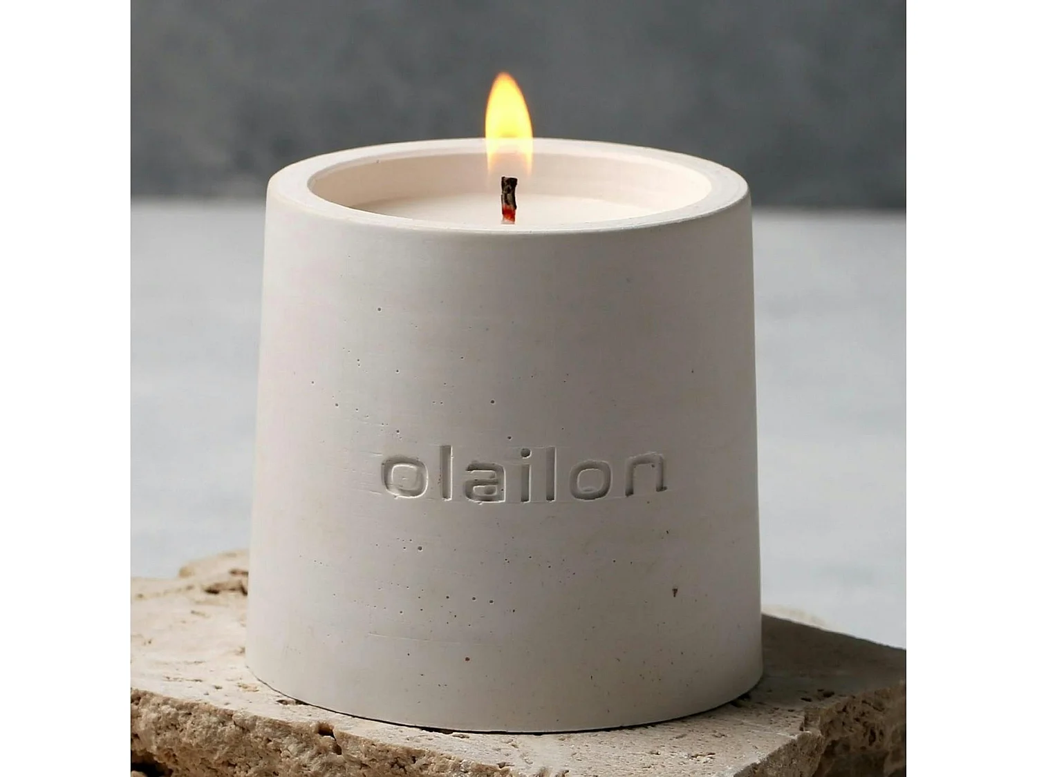 Bougie parfumée blanche – vanille et rose