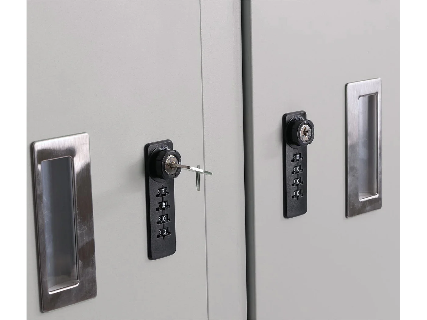 Garage per 4 biciclette MCW-L56c, rimessa con deposito, in metallo con serratura 160x222x208cm ~ grigio chiaro