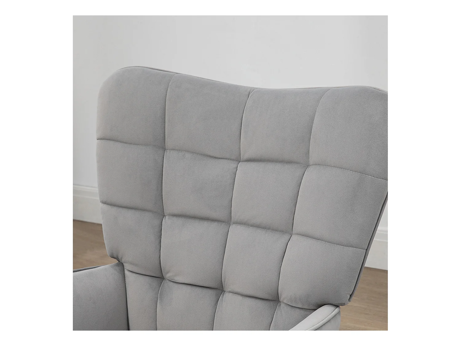 Fauteuil avec tabouret en velours gris clair, pieds en métal noir