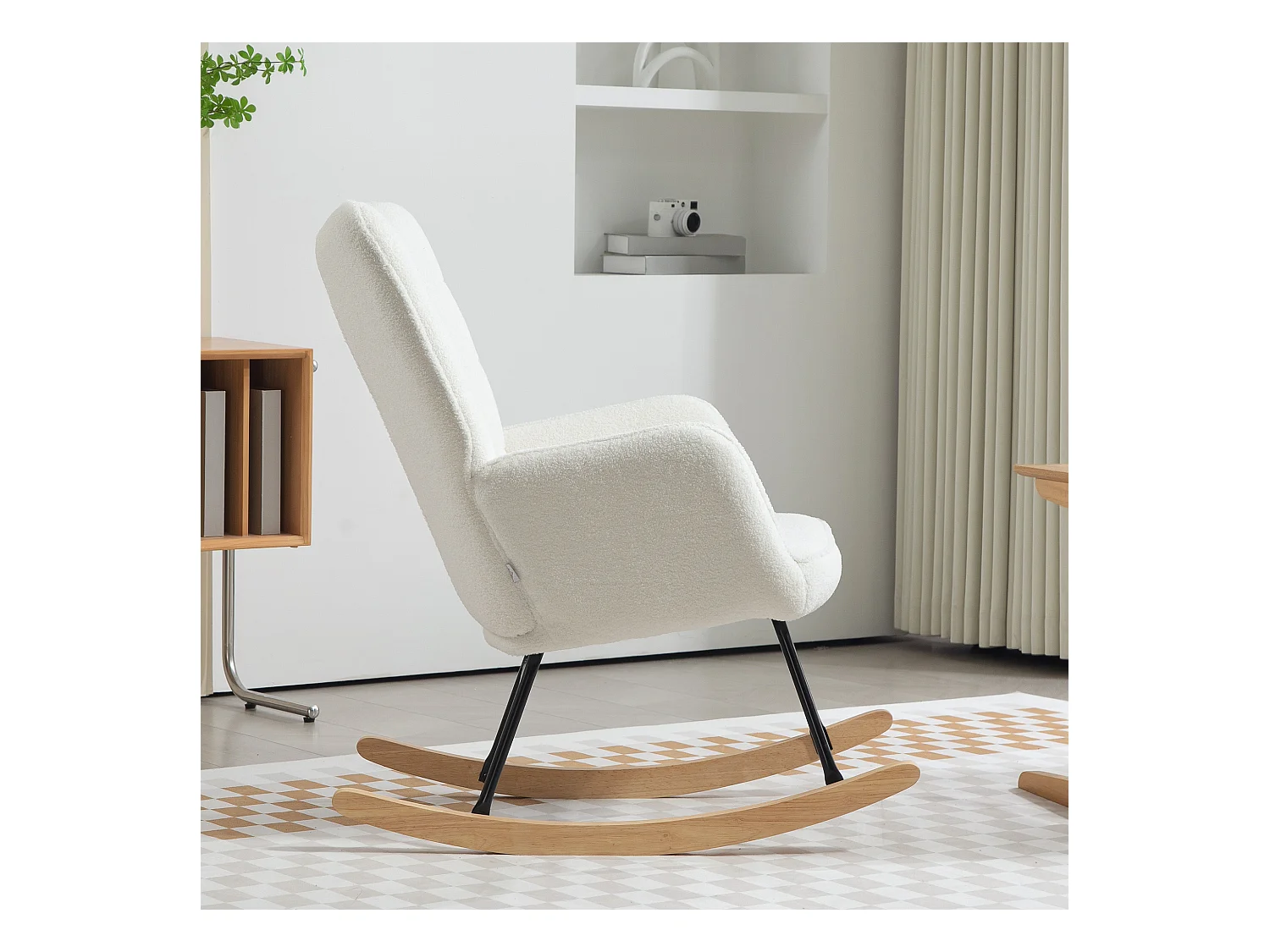Fauteuil à bascule, rocking chair chiné, cadre en acier et pieds en bois, blanc