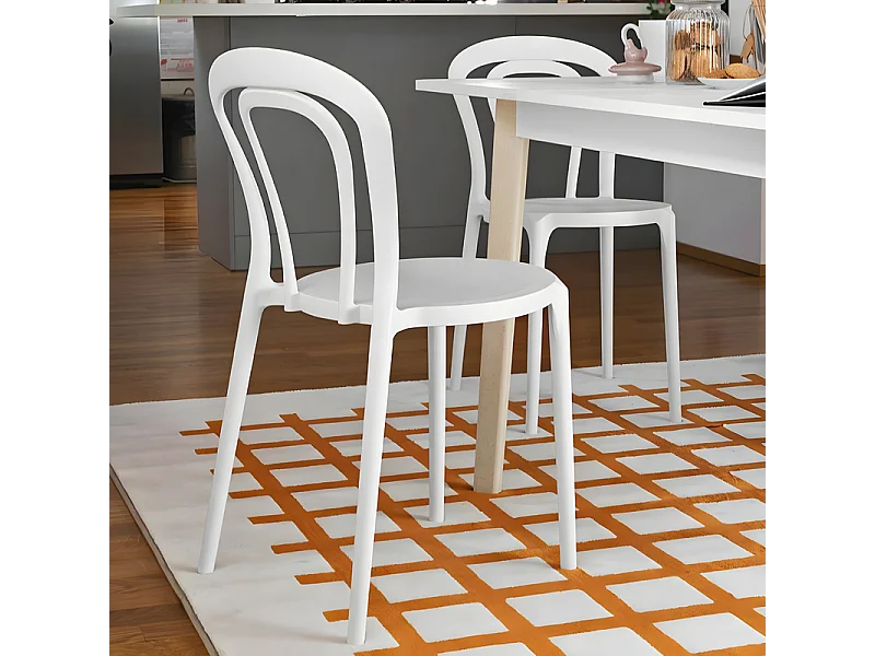 Lot de 2 chaises modernes blanc optique "Caffè" en polypropylène empilables pour extérieur et intérieur cm 53x53 83h