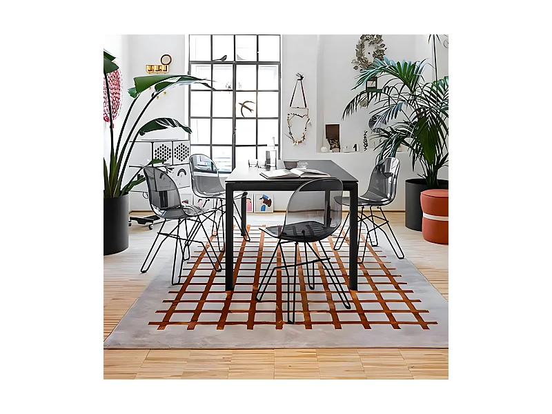 Komplet 4 nowoczesnych krzeseł do salonu "Akademia" z siedziskiem z przezroczystego poliwęglanu