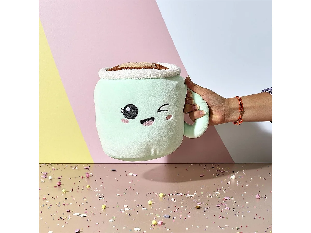 Peluche tasse kawaii en polyester (H22 cm)