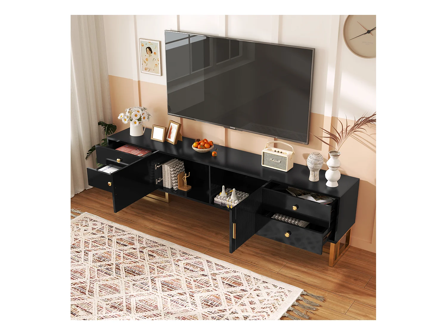 Meuble TV, design moderne, portes texturées, 1 tiroir, 3 portes, pieds dorés, MDF, noir (175x30x46cm)