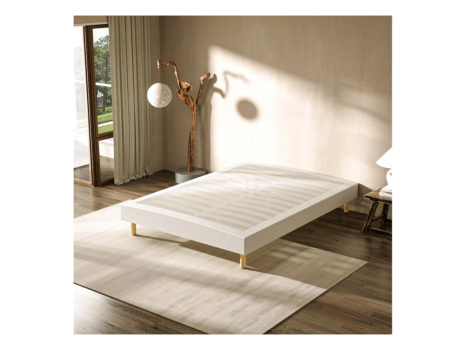 Sommier tapissier 140x190 cm, 4 pieds en bois, 2 pieds centraux réglables (en fer), 2x14 lattes, robuste