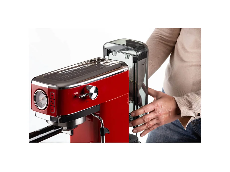 Macchina da caffè con manometro 1300W - 15 bar di pressione - Rosso
