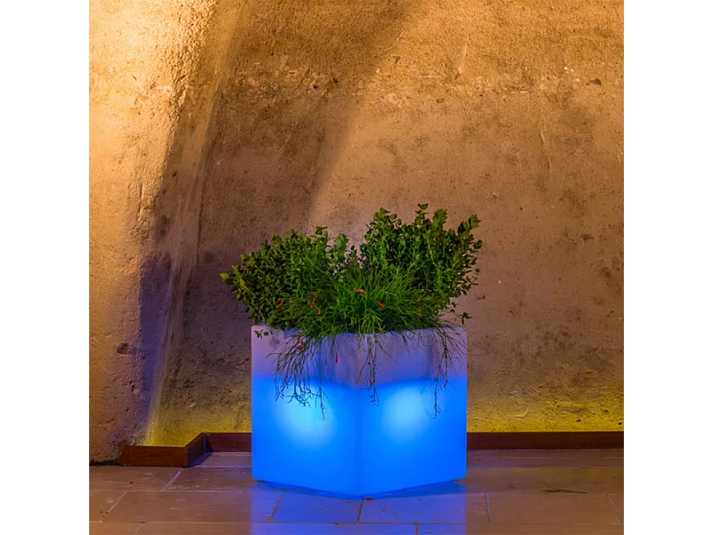 VASO LUMINOSO OCTANS 40 h CON LED MULTICOLOR E BATTERIA SOLARE