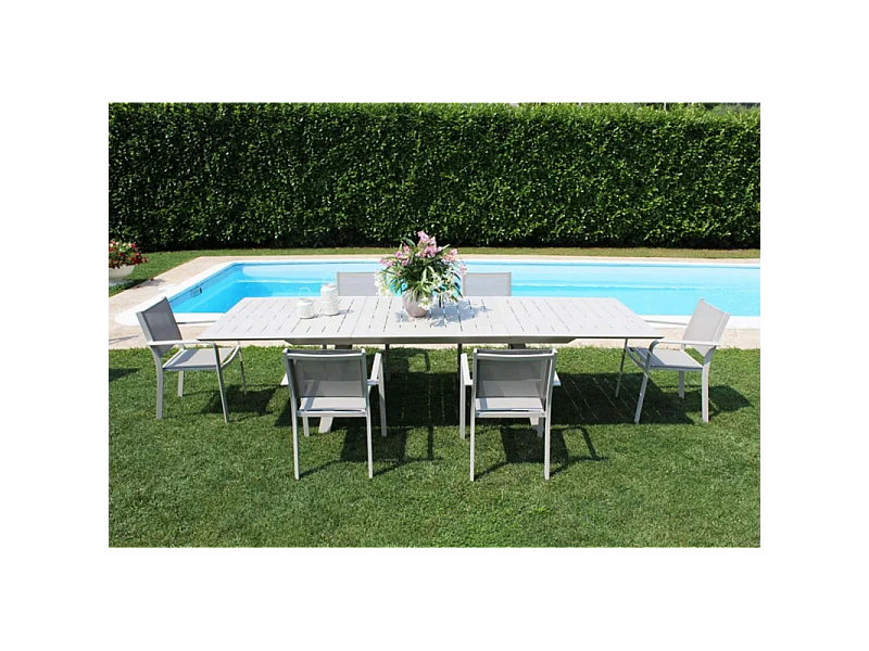 POLTRONA ZANTE IMPILABILE