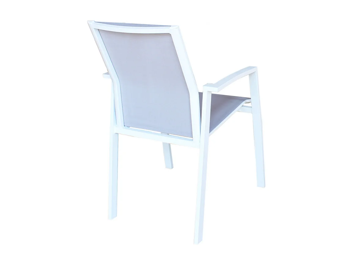 POLTRONA MAILI IMPILABILE