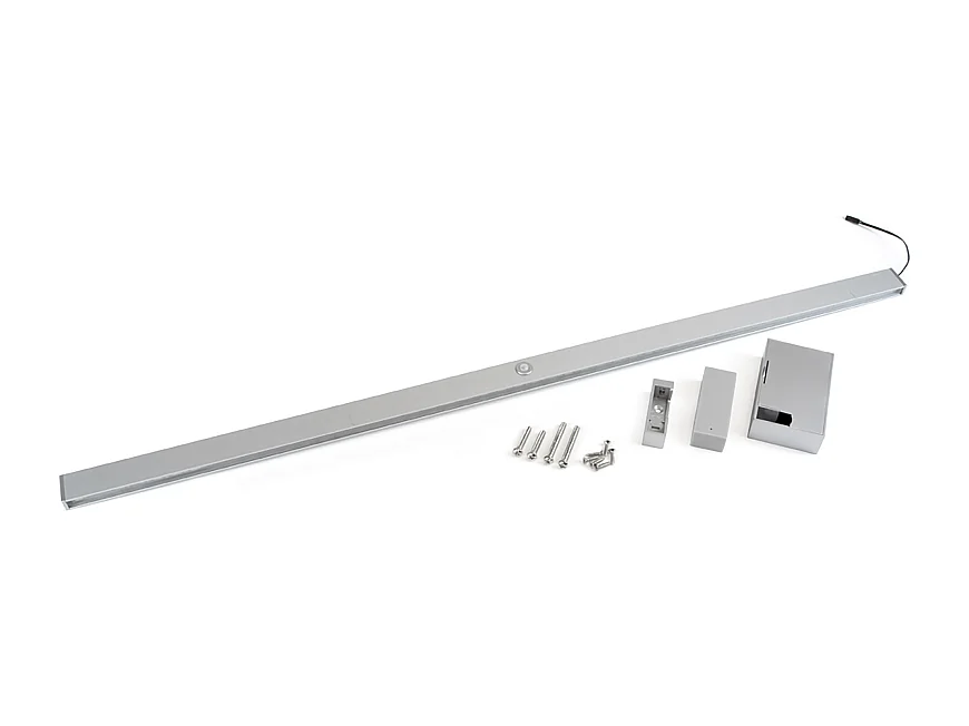 Barra appendiabili per armadi Castor con luce LED, batteria rimovibile e sensore di movimento, 1.008, Anodizzato opaco.