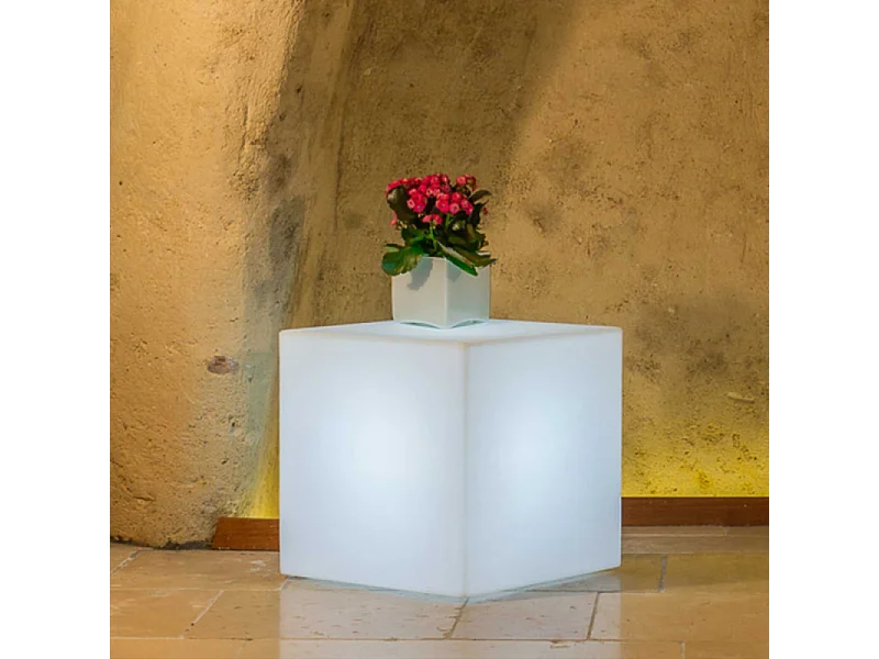 CUBO 40 X 40 X 40 LUMINOSO INDUS CON LED MULTICOLOR E BATTERIA SOLARE