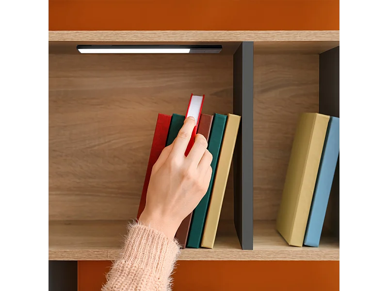 Applique LED Kaus Black ricaricabile via USB con sensore tattile di prossimità, 400mm, Verniciato nero