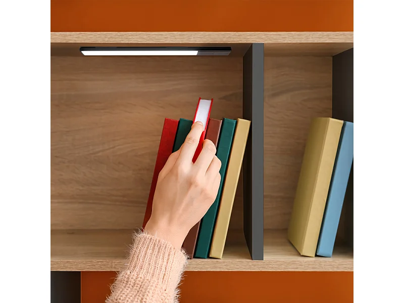 Applique LED Kaus Black ricaricabile via USB con sensore tattile di prossimità, 240mm, Verniciato nero