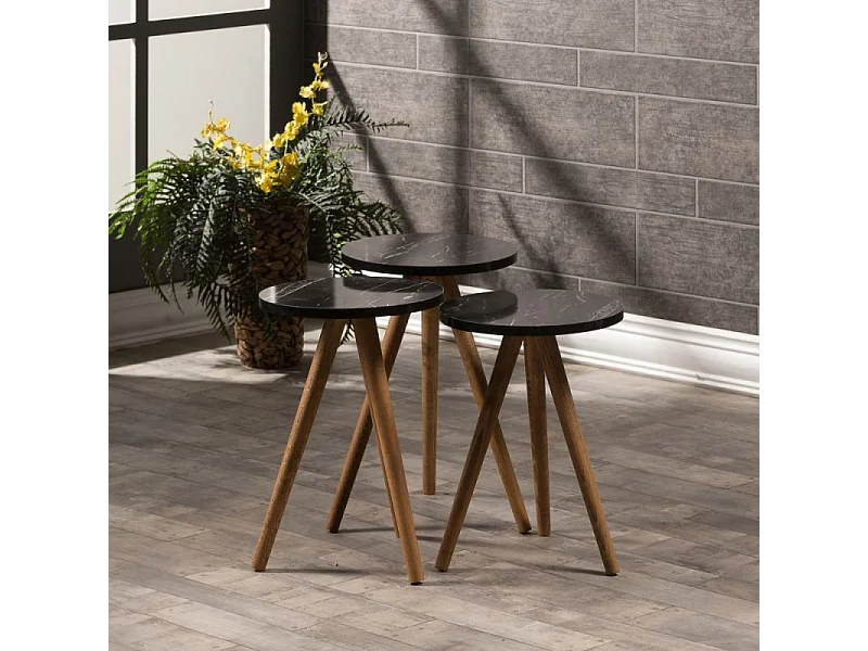 Tris tavolini da caffè Nisa 38 nero con gambe in legno