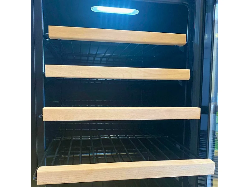 Samet Cantina95 defrost nera 91 litri