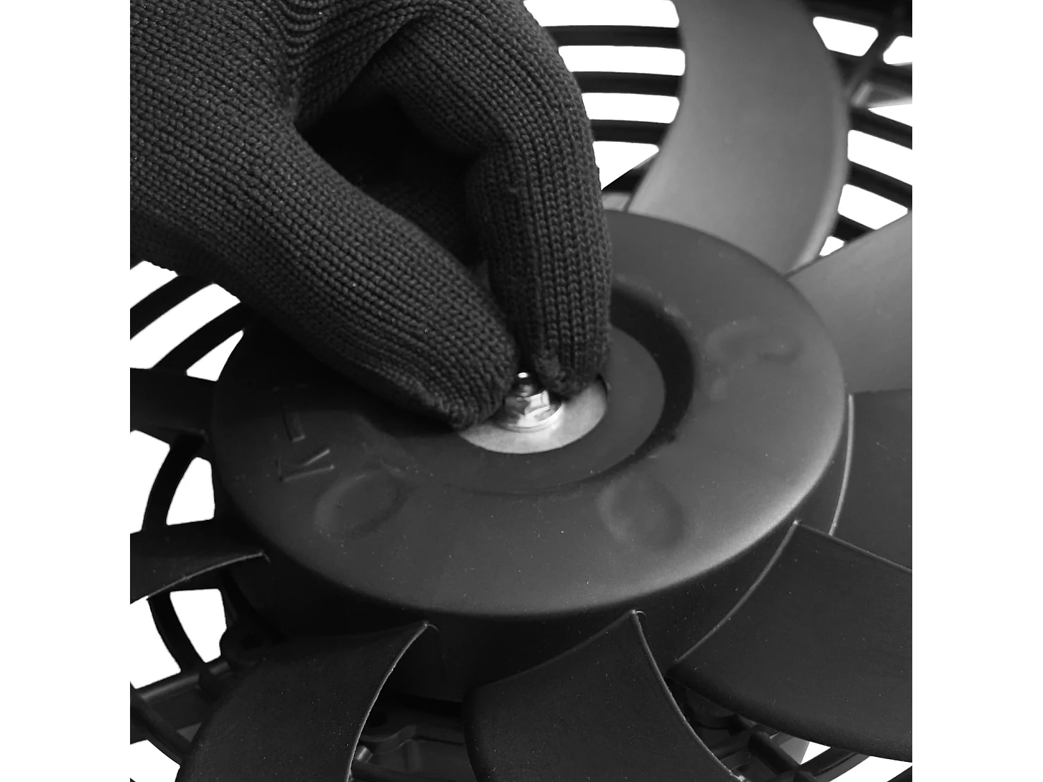 Ventilateur d'Extraction de Grenier SucceBuy, Ventilateur de Pignon, 30,5 cm, 36,8 m³/min avec Thermostat Ajustable