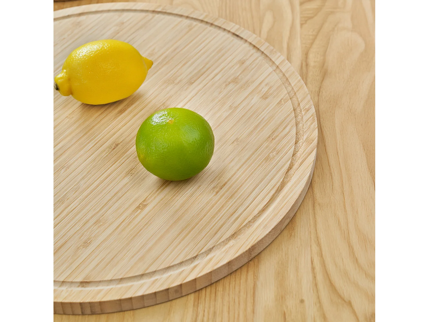 SVITA LUIGI Plateau en bambou 2 pièces, planche à découper, planche de cuisine, assiette de service, rainure à jus