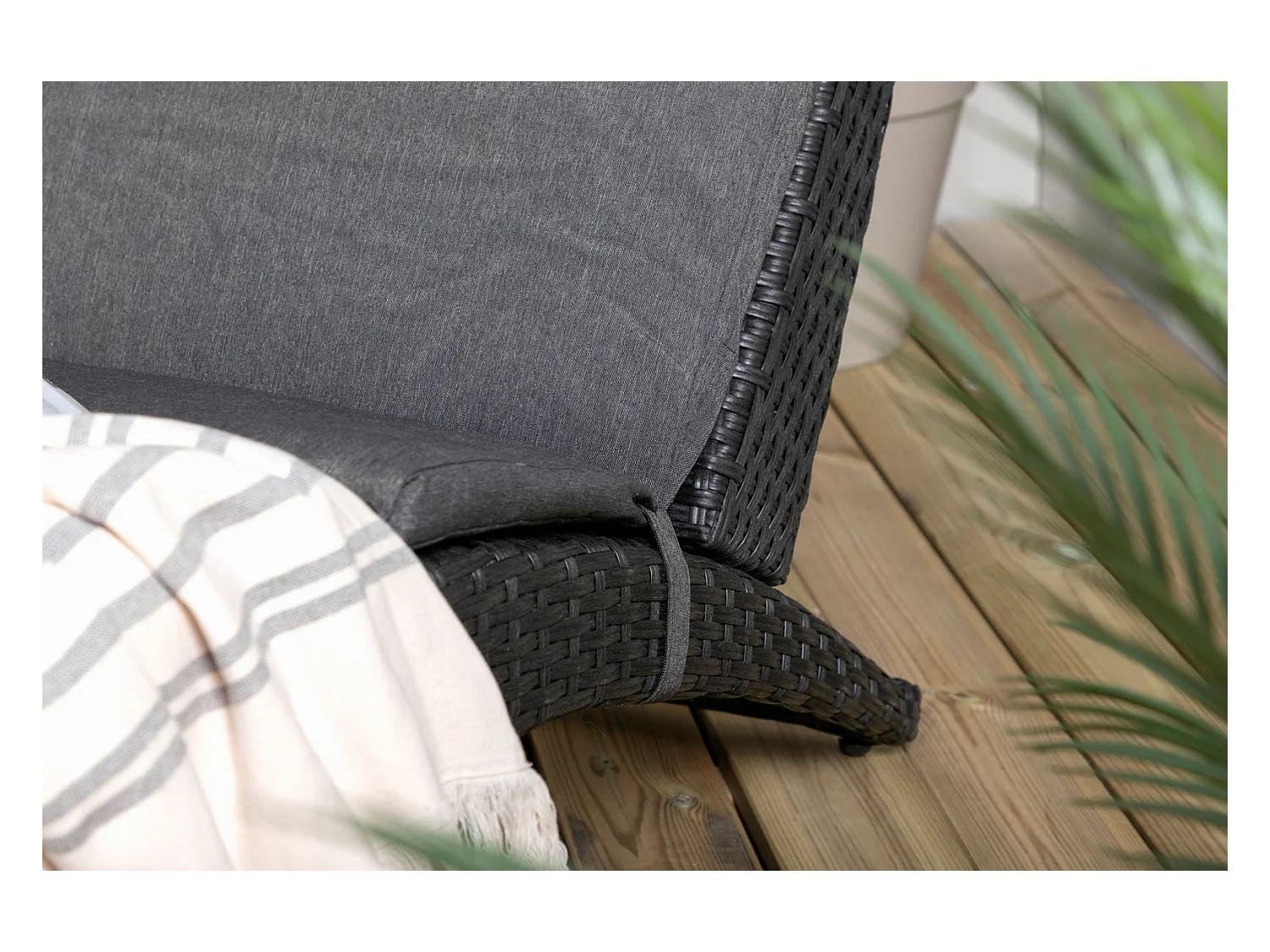 Chaise Longue "Archie" 158cm Noir