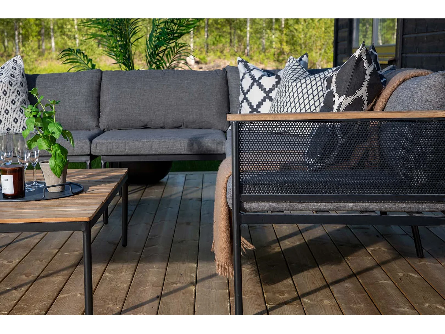 Nettan loungeset 2 delen zwart,grijs,naturel.