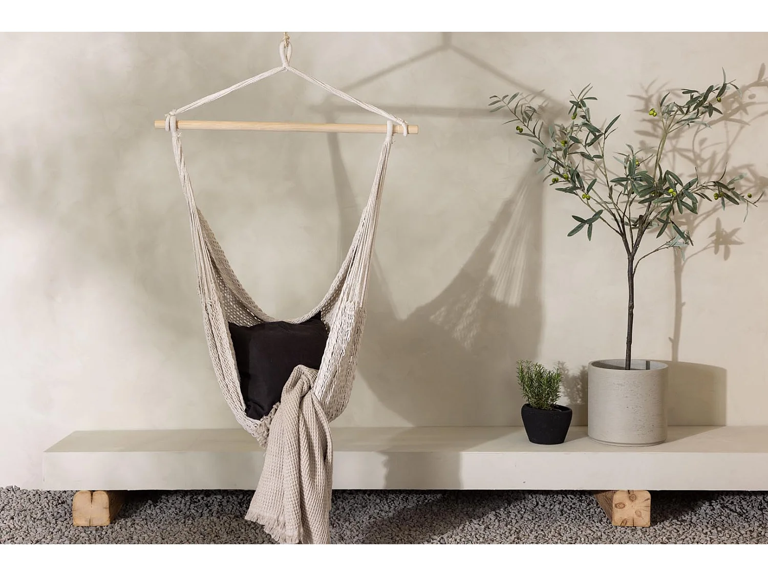 Kalino hangend tuinstoel offwhite.