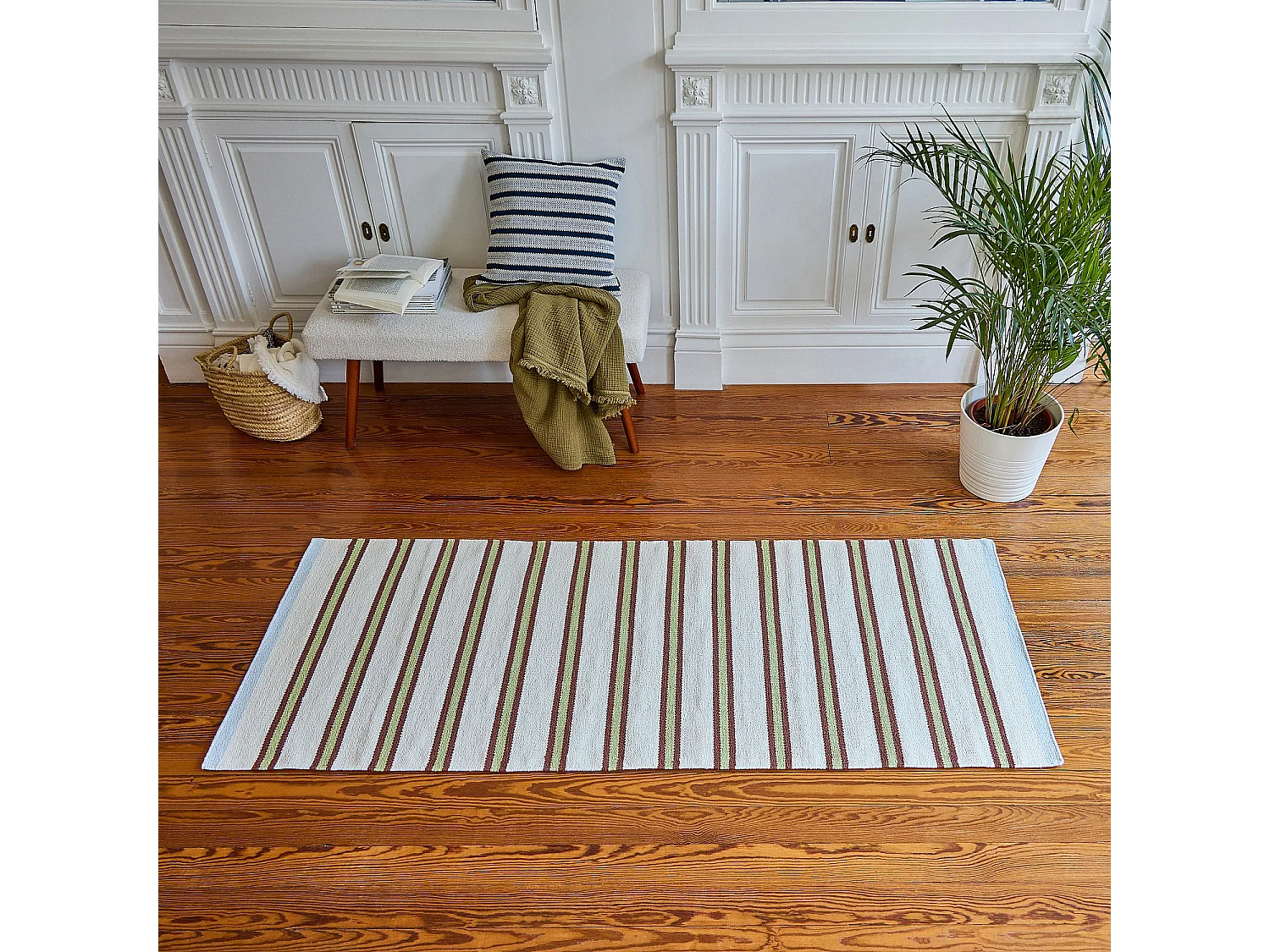 Habitat - Tapis tissé plat en coton - 75 x 180 cm - Vert pistache - Design by Floriane Jacques - Ceylan