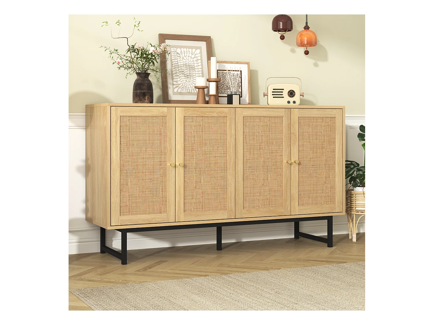 Buffet avec 4 portes et 18 compartiments, avec détails en rotin, pieds métalliques noirs, bois (140x39.5x80 cm)