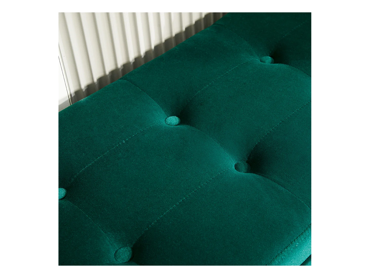 Banc de rangement avec accoudoirs, coussin rembourré en velours, structure en bois, vert (107x42x65 cm)