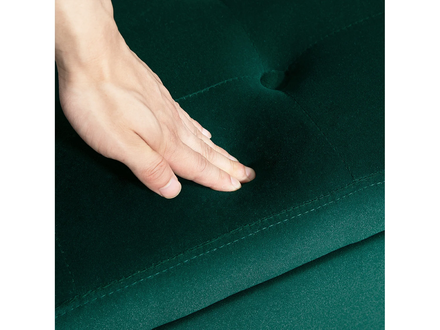 Banc de rangement avec accoudoirs, coussin rembourré en velours, structure en bois, vert (107x42x65 cm)