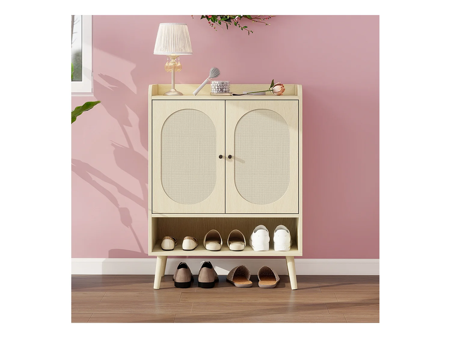 Meuble à chaussures avec portes en rotin, étagères réglables, design moderne, bois naturel, (68x35x90 cm)