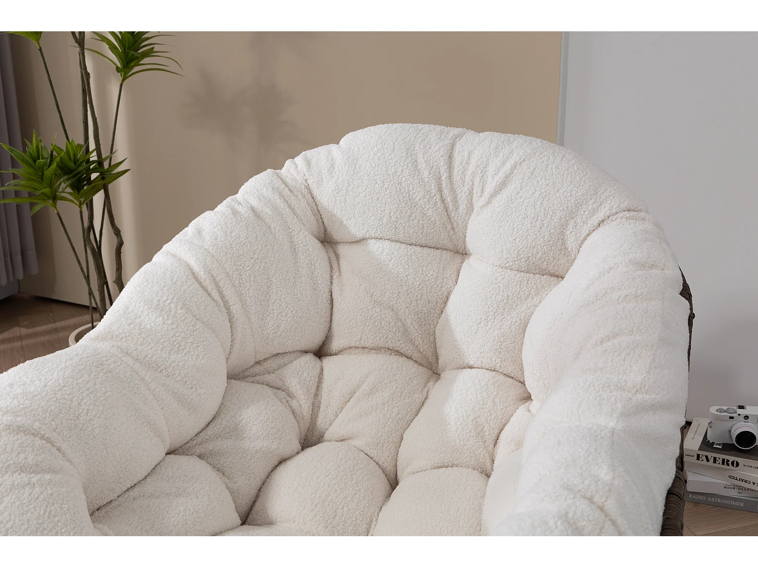 Chaise à bascule d'extérieur en rotin avec coussin en coton, dossier réglable, coussin gris imperméable (43,7 x 37,2 x 31,5 cm)