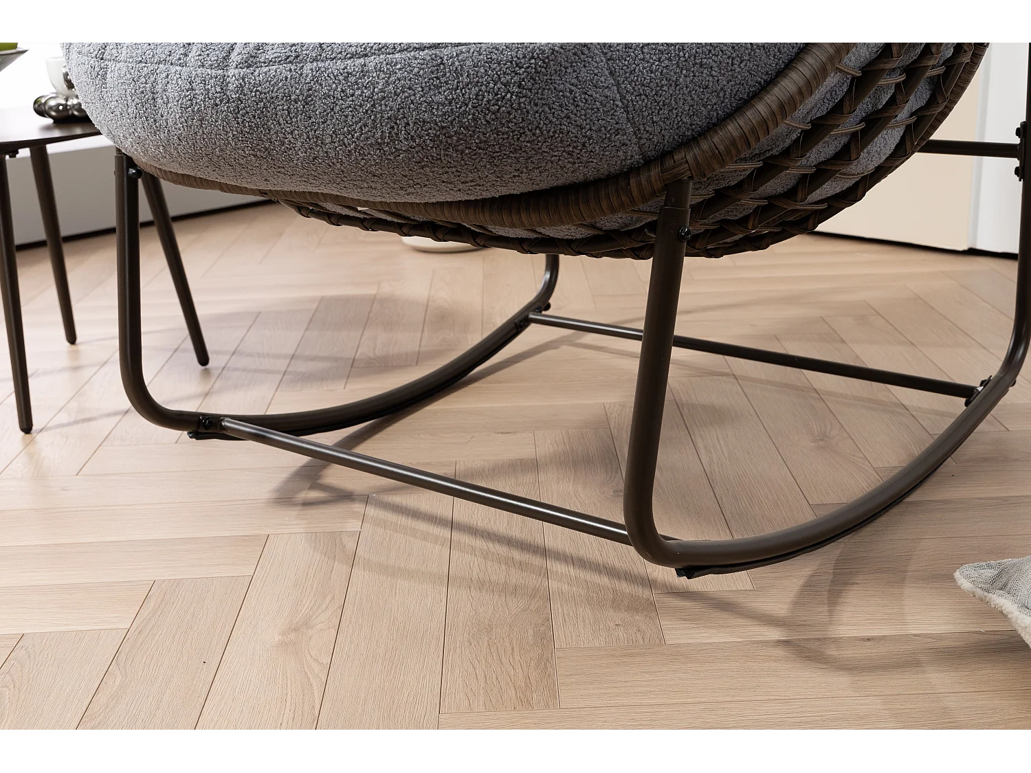 Chaise à bascule d'extérieur en rotin avec coussin en coton, dossier réglable, cadre en aluminium antirouille, coussin gris (43,7 x 37,2 x 31,5 cm)