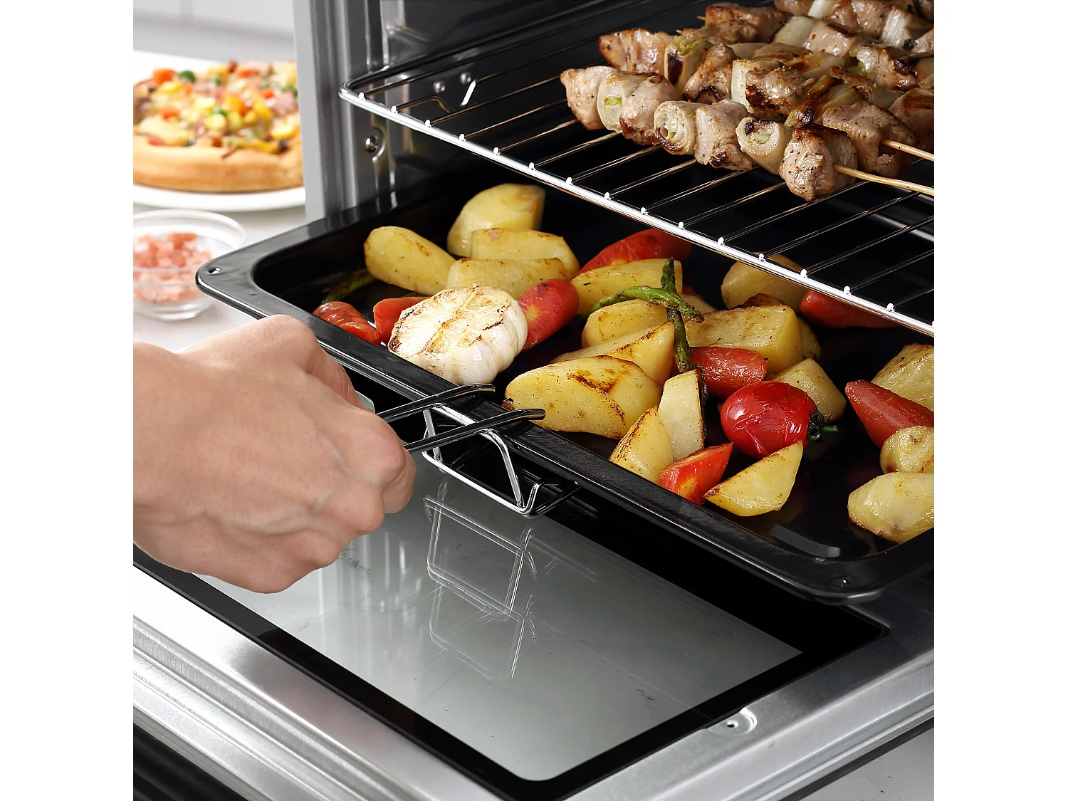 Mini four 32L, 1600W, 3 modes de cuisson, 100-230°C, avec 1h minuteur, plaque de cuisson, grilles et bac à miettes, métal, argenté (52.2x38.1x33.5cm)