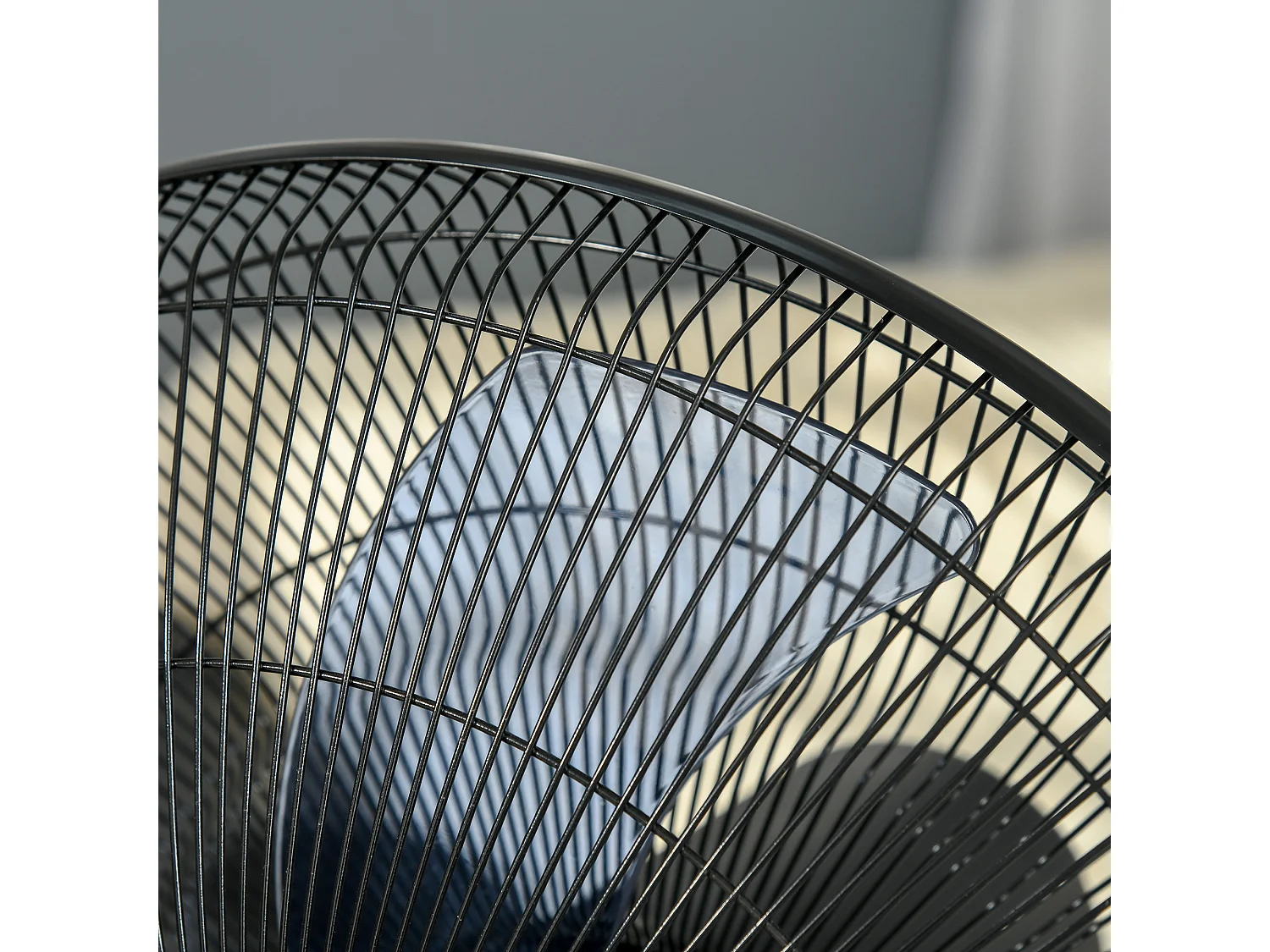 Ventilateur sur pied avec nébuliseur 2.8L, 3 modes, oscillation, minuterie et angle ajustable, noir (44.5x44.5x120cm)