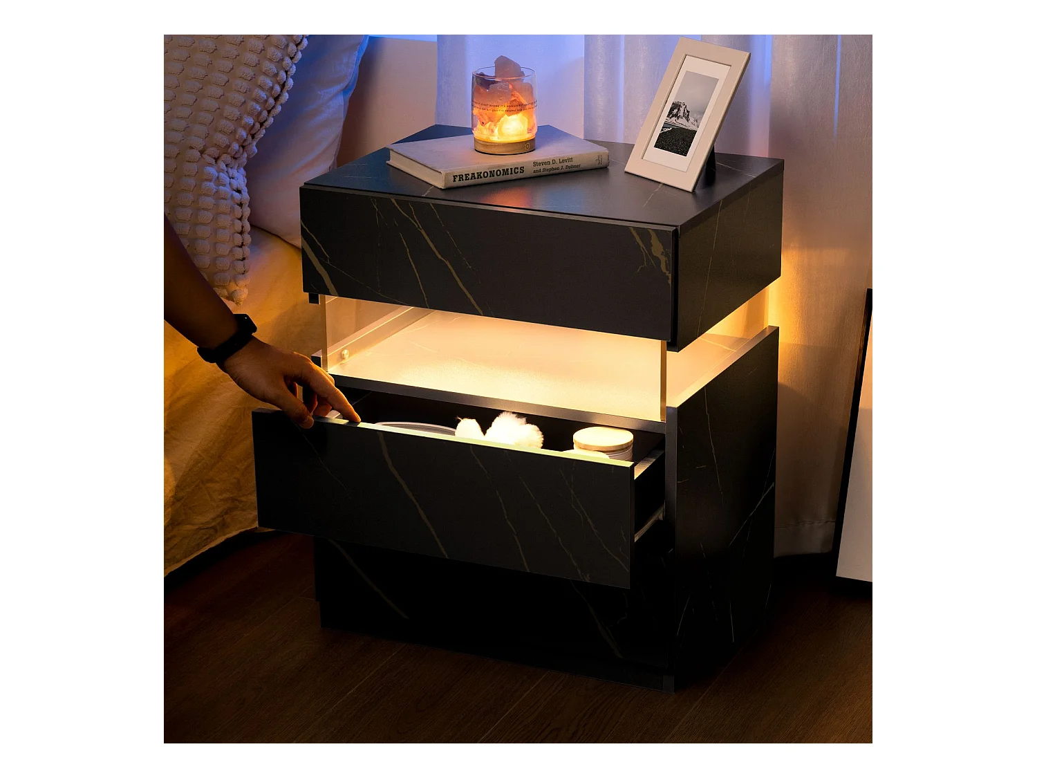 Table de chevet LED avec 3 tiroirs, table de chevet LED acrylique, noir+or, MDF, (48x38x61cm)