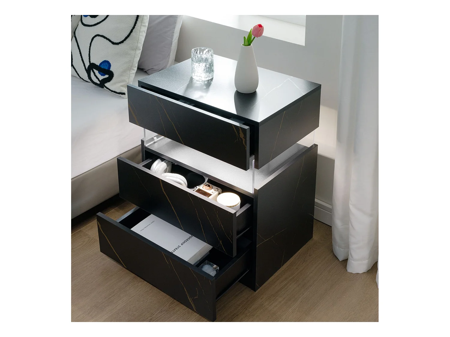 Table de chevet LED avec 3 tiroirs, table de chevet LED acrylique, noir+or, MDF, (48x38x61cm)