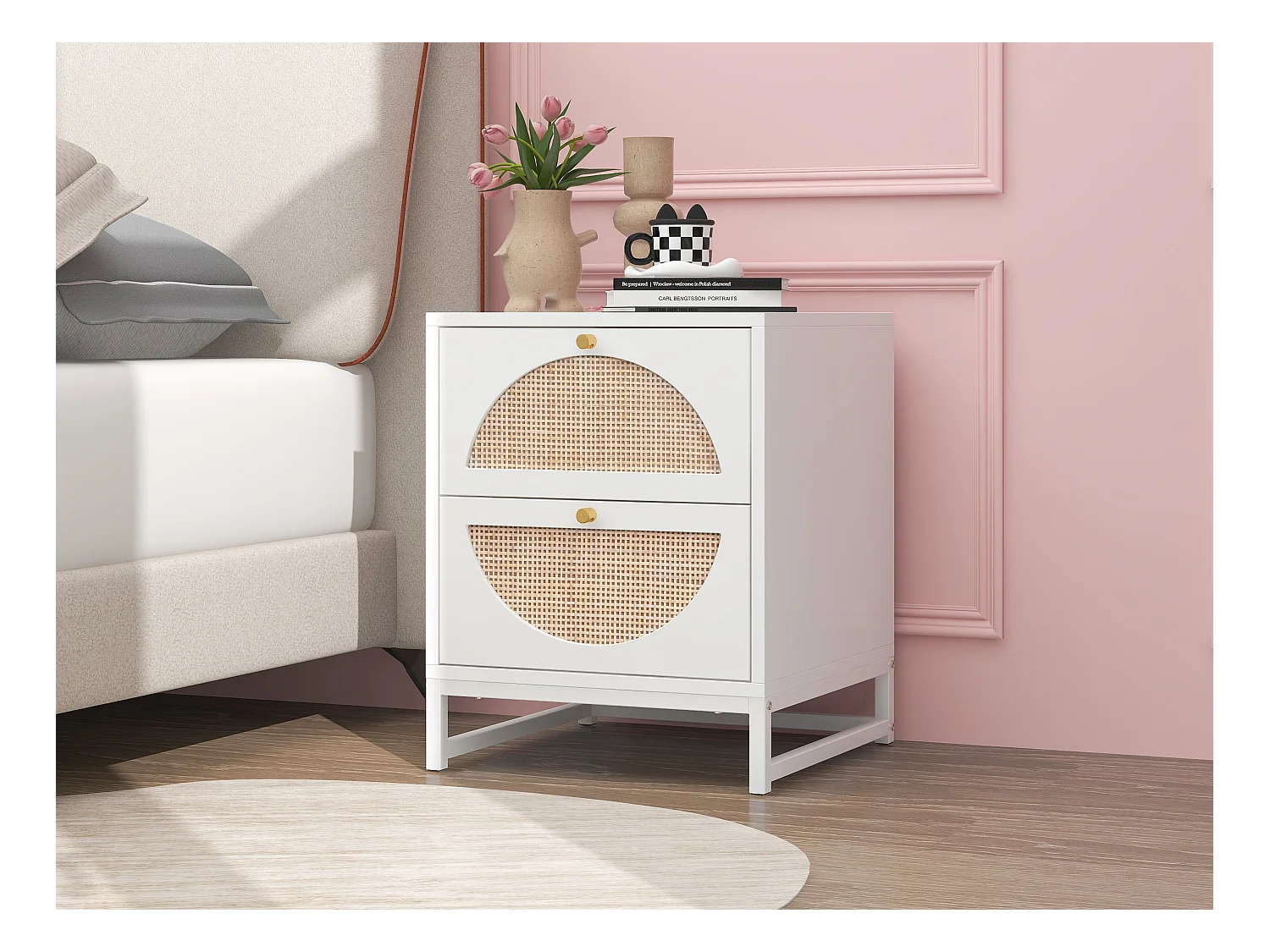 Table de chevet à 2 tiroirs, design symétrique semi-circulaire, façade en rotin, tiroirs interchangeables (40x40x53cm)