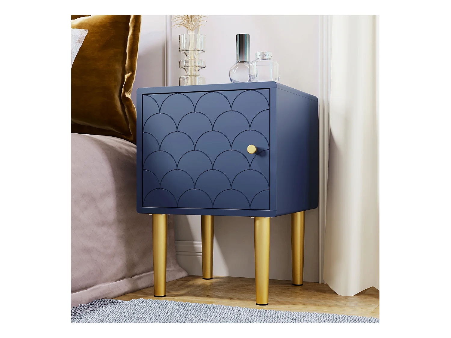 Table de chevet, lot de 2, table d'appoint, bleu marine, motif écailles de poisson, façade en rotin, pieds en métal (H50/L35/P35cm)