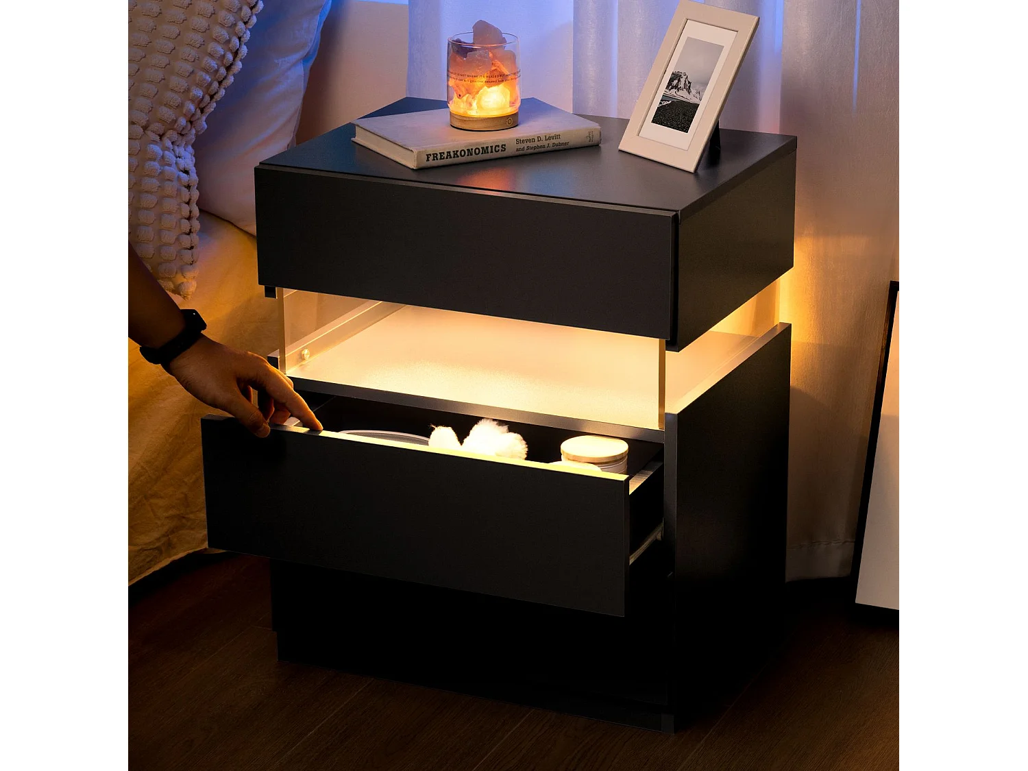Table de chevet LED avec 3 tiroirs, table de chevet LED acrylique, MDF, noir (48x38x61cm)