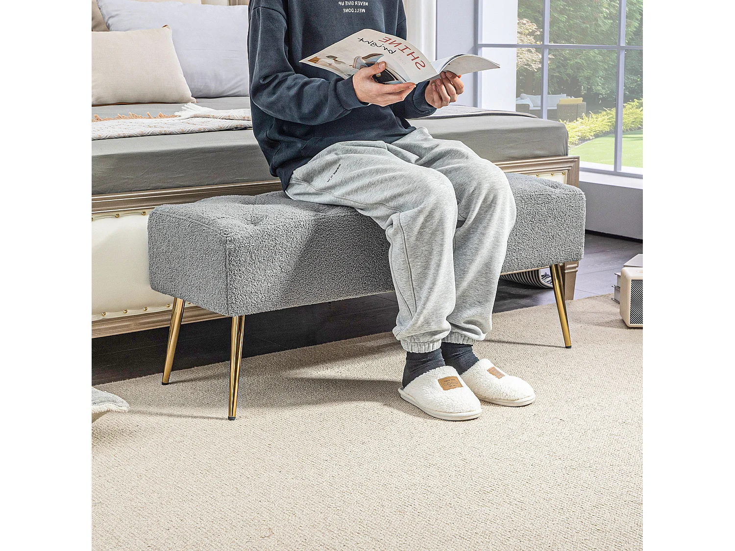 Banc rembourré avec revêtement en imitation laine et boutonnières, pieds en métal, gris (112x41x46 cm)